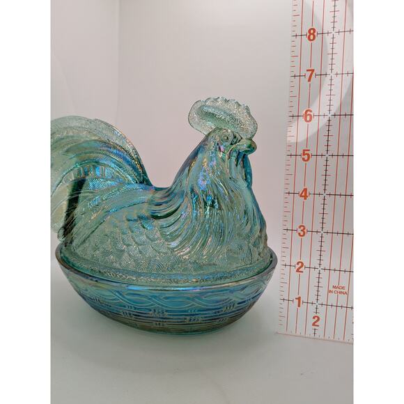 1997 Fenton 7" Misty/ Electric Blue Iridescent Rooster/Hen on Nest Covered Dish - Picture 8 of 8